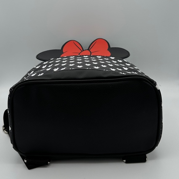 Disney Loungefly Minnie Mouse Mini Backpack - Picture 3 of 10